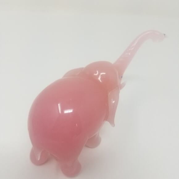Vintage 80's Pink Marble Glass Mini Elephant - Picture 9 of 10